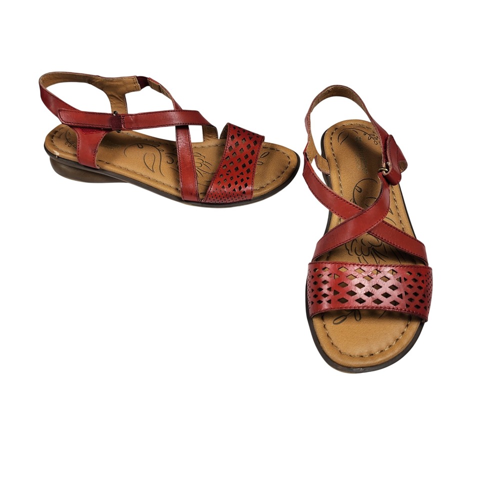 Naturalizer Janessa Red Leather Laser Cut Sandals Womens 9W Strappy N5 Comfort